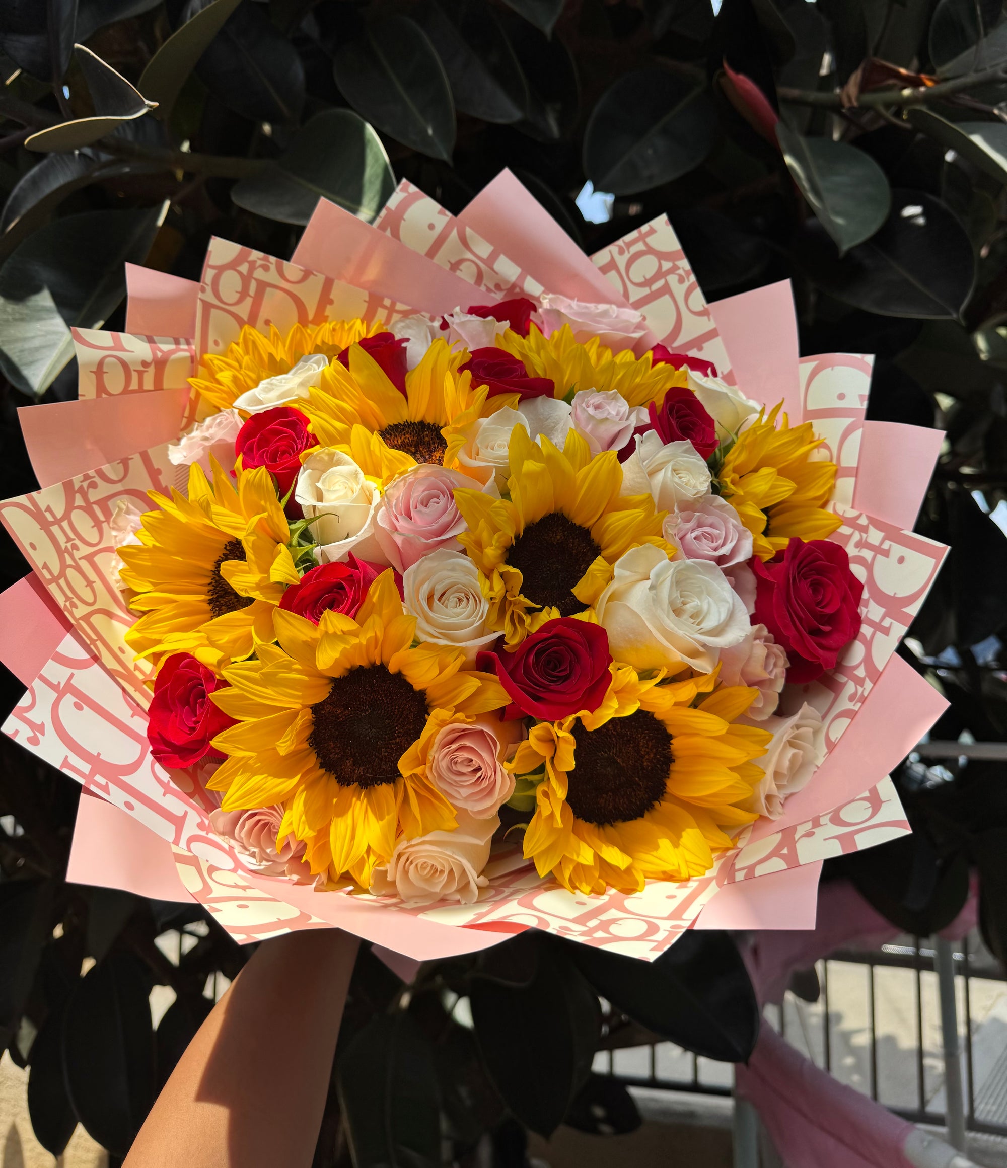 Roses + Sunflowers Bouquet